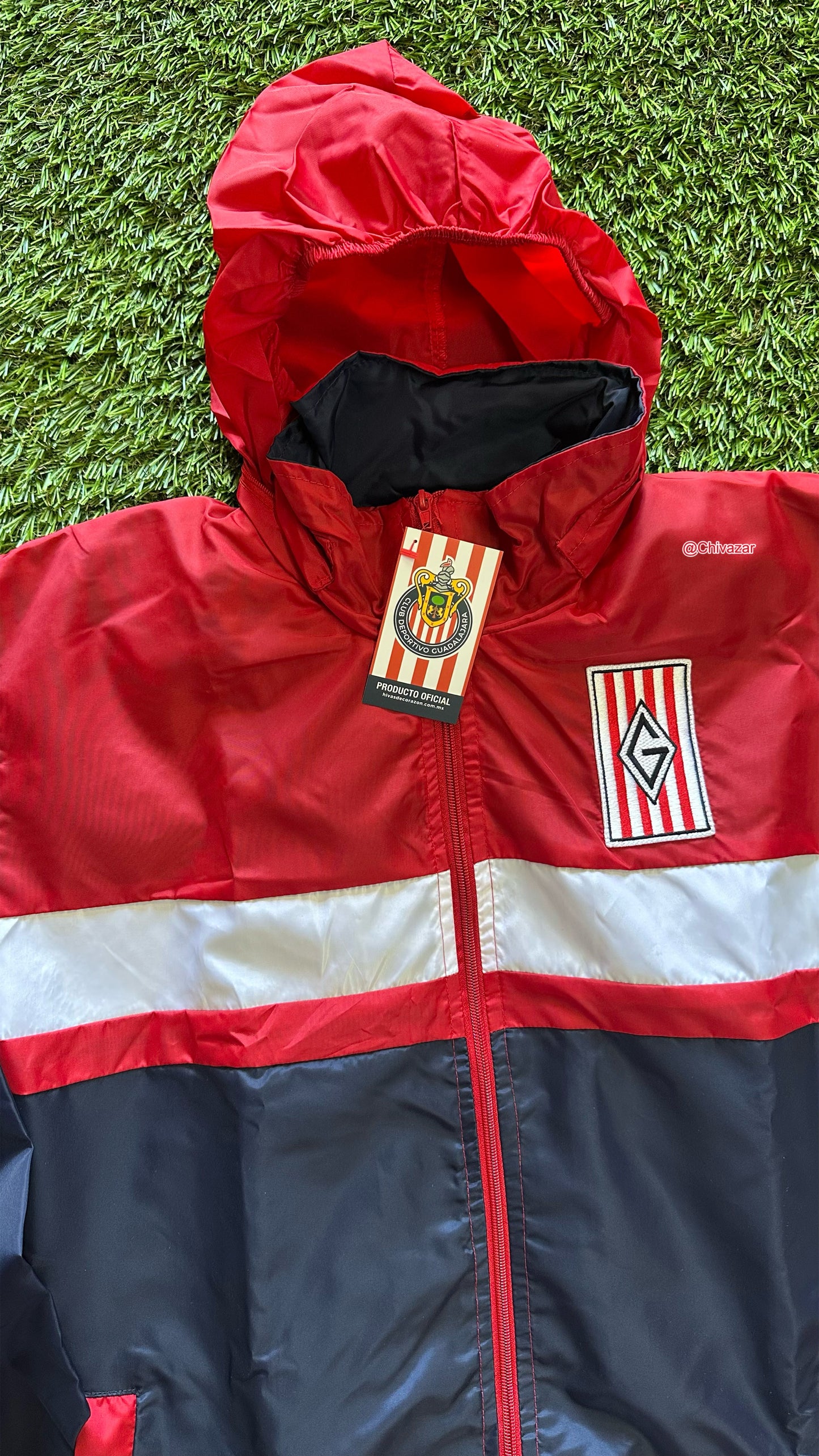 Impermeable escudo retro
