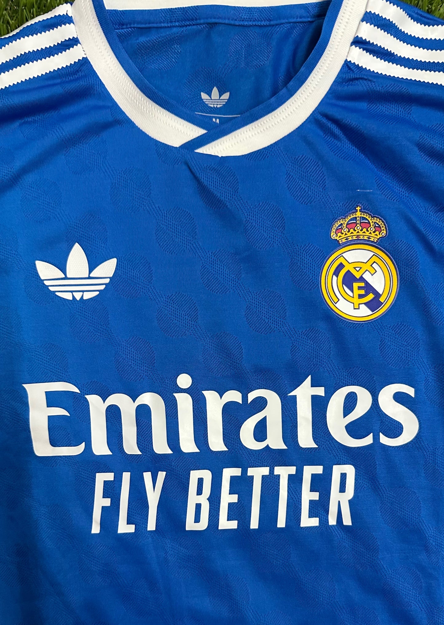 Real Madrid azul 2026 NO original